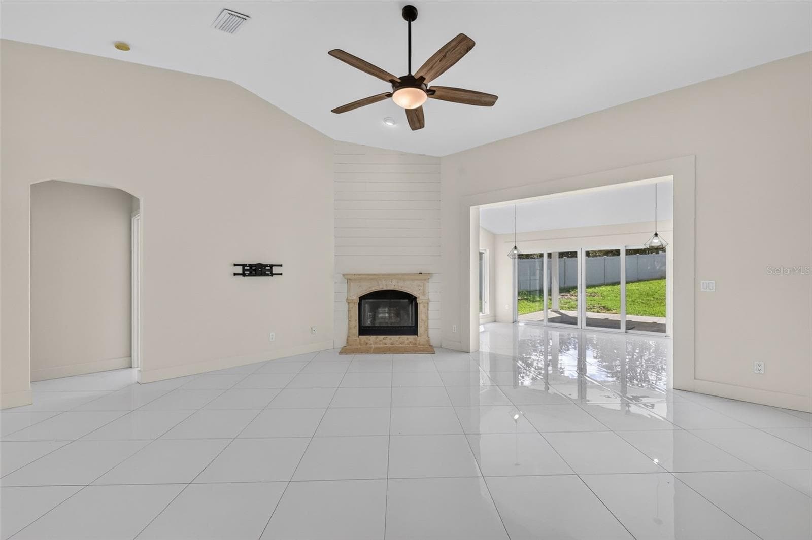 Single Family Residence at 11036 BRONSON RD, CLERMONT, photo 20 of 53