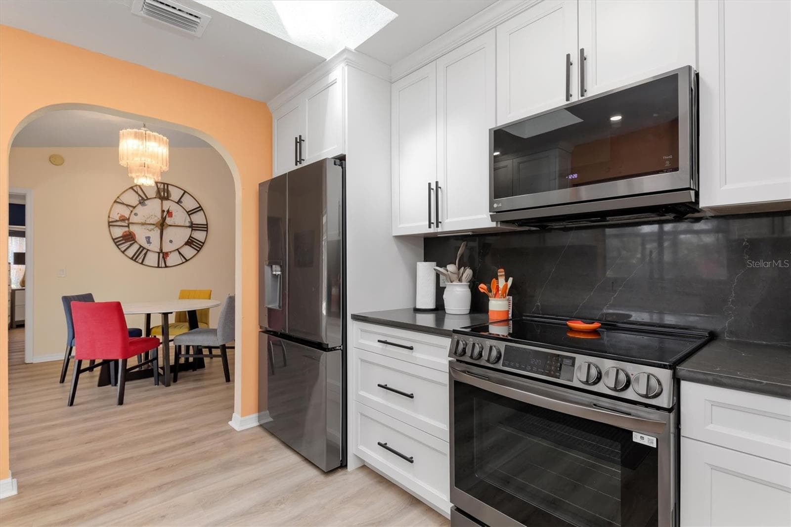 Updated kitchen - 21443 SHELDON AVE, PORT CHARLOTTE