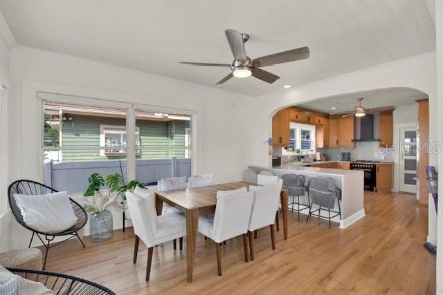 Single Family Residence at 150 18TH AVE N, ST PETERSBURG, photo 4 of 23
