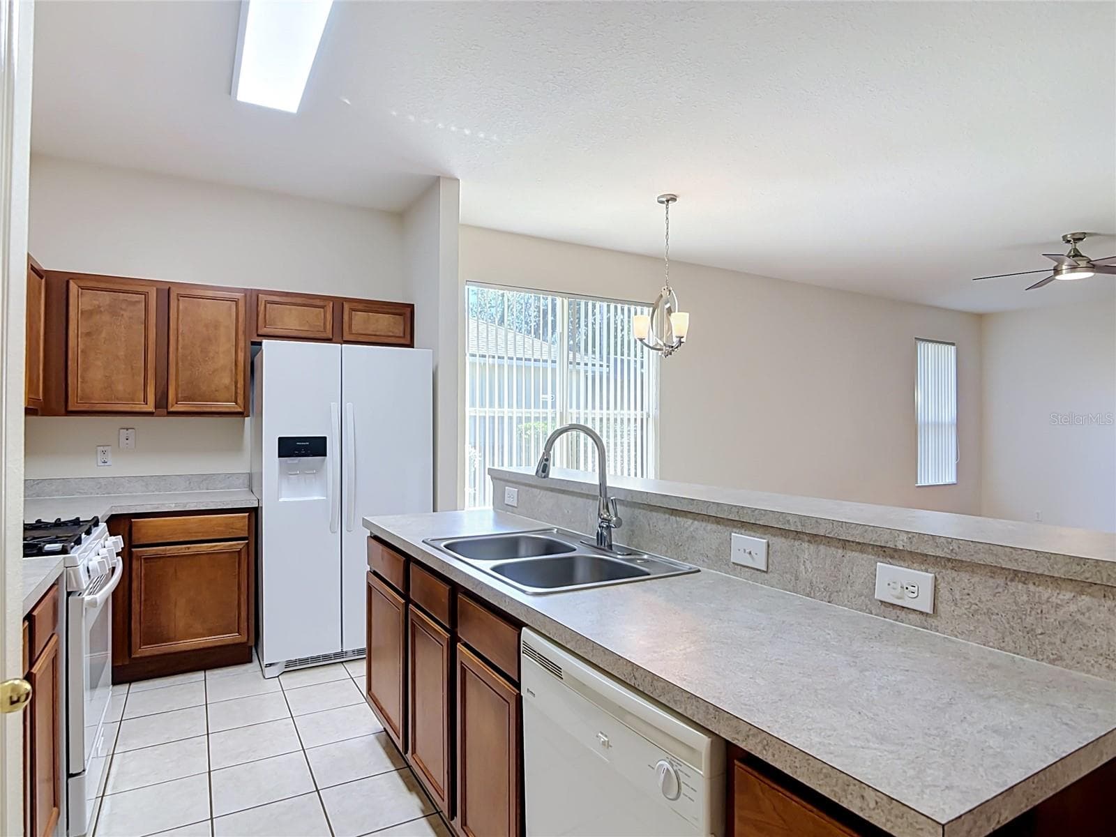 Single Family Residence at 105 RIDGEWAY, DELAND, photo 10 of 46