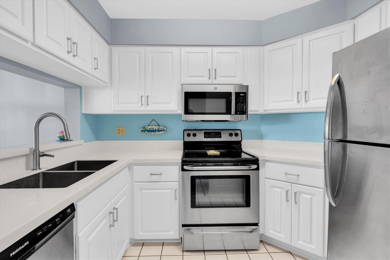 Condominium at 6908 STONES THROW CIR N #10206, ST PETERSBURG, photo 14 of 41