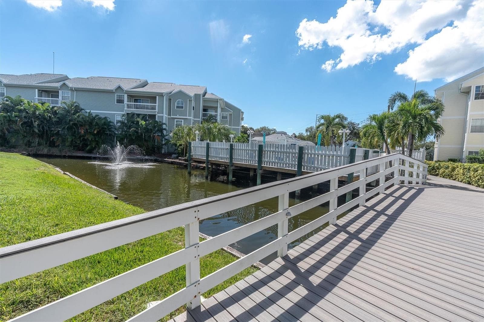 Condominium at 6908 STONES THROW CIR N #10206, ST PETERSBURG, photo 33 of 41