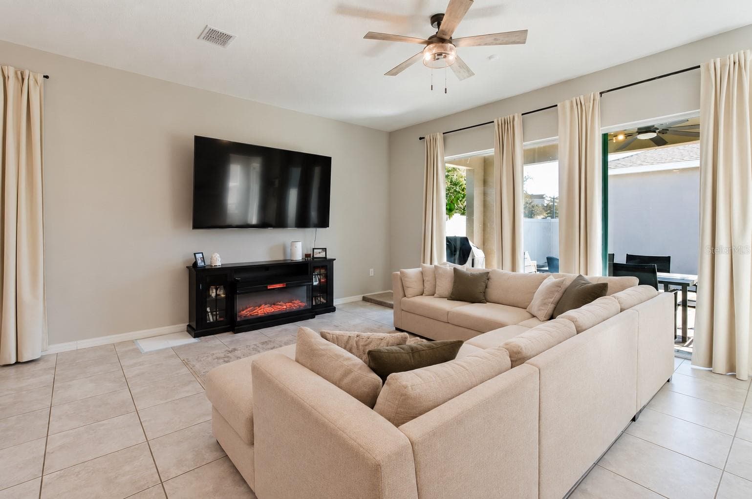 Single Family Residence at 16012 MICELLI DR, WINTER GARDEN, photo 6 of 62