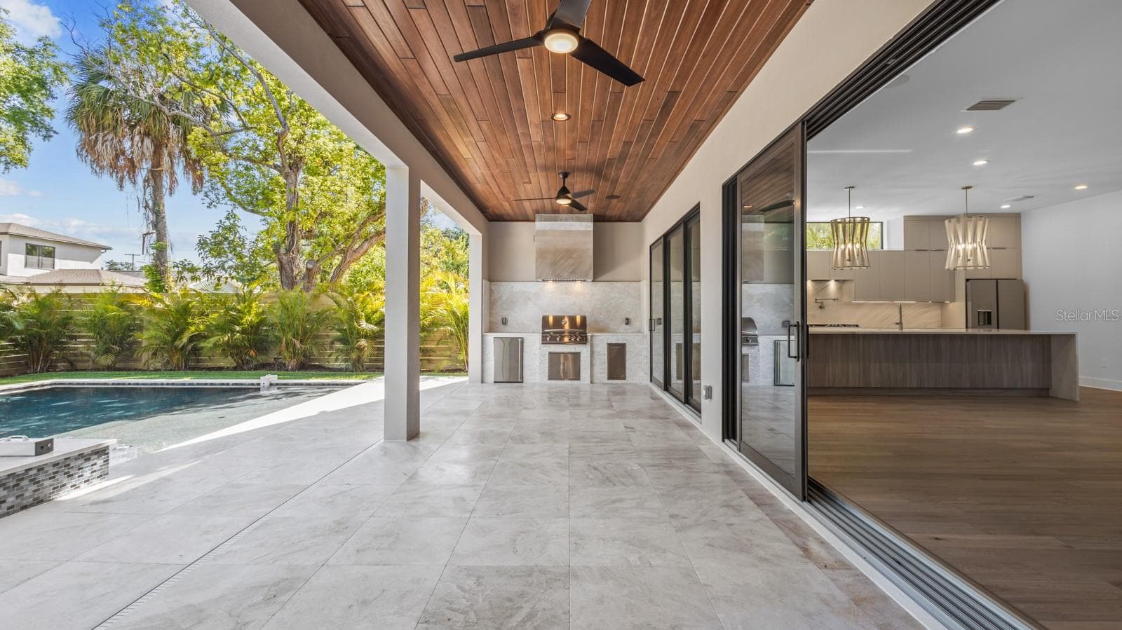 Single Family Residence at 1009 W CORAL ST, TAMPA, photo 22 of 23