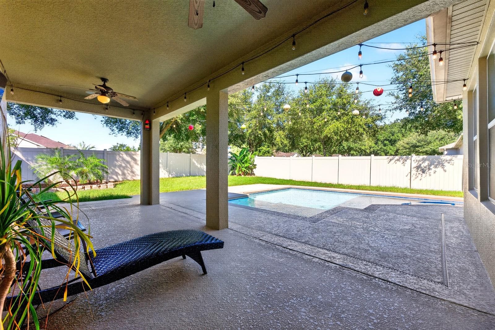 Covered Lanai. - 4443 PINE GOLD AVE, APOPKA