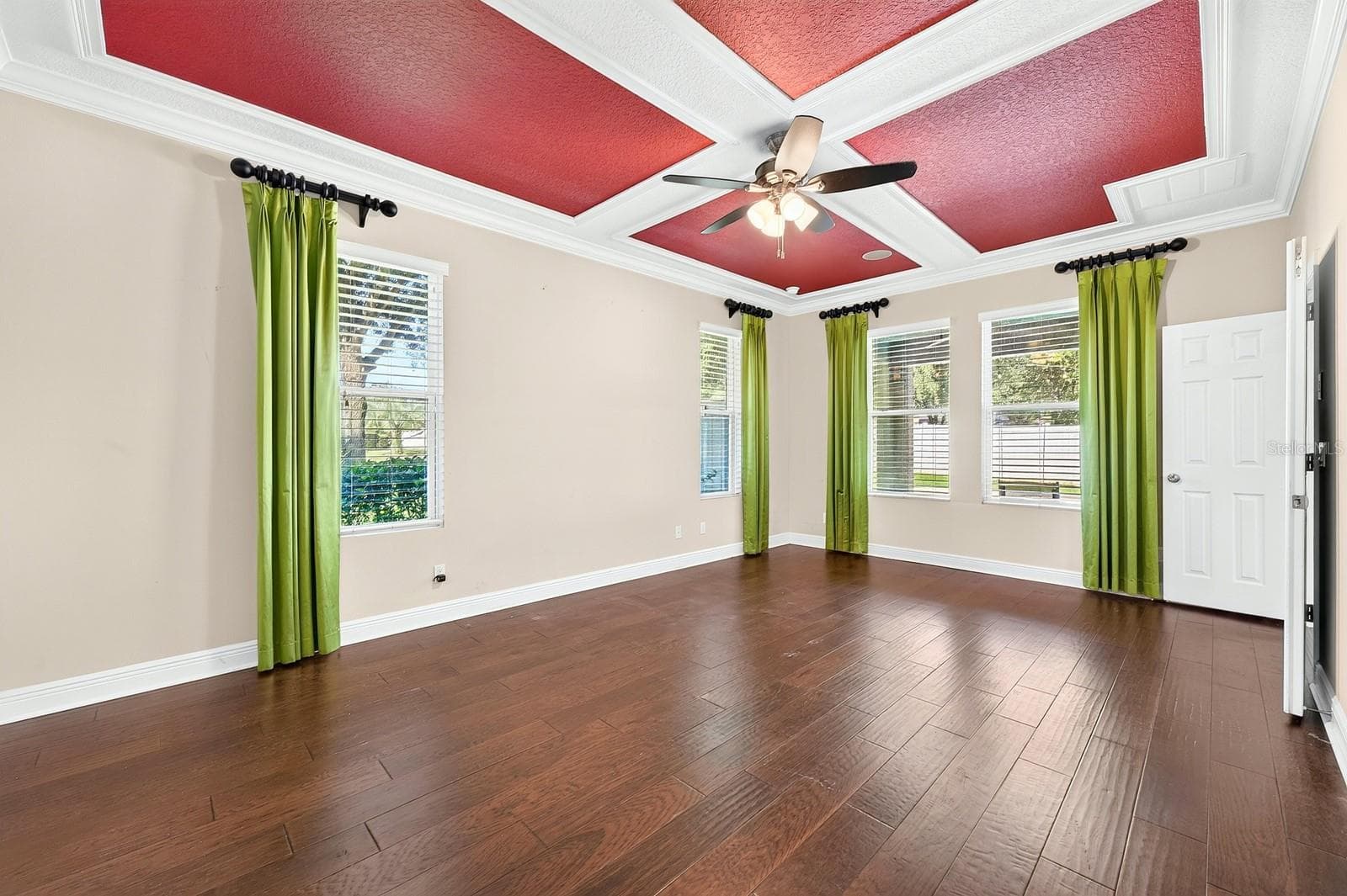 Primary Suite. - 4443 PINE GOLD AVE, APOPKA