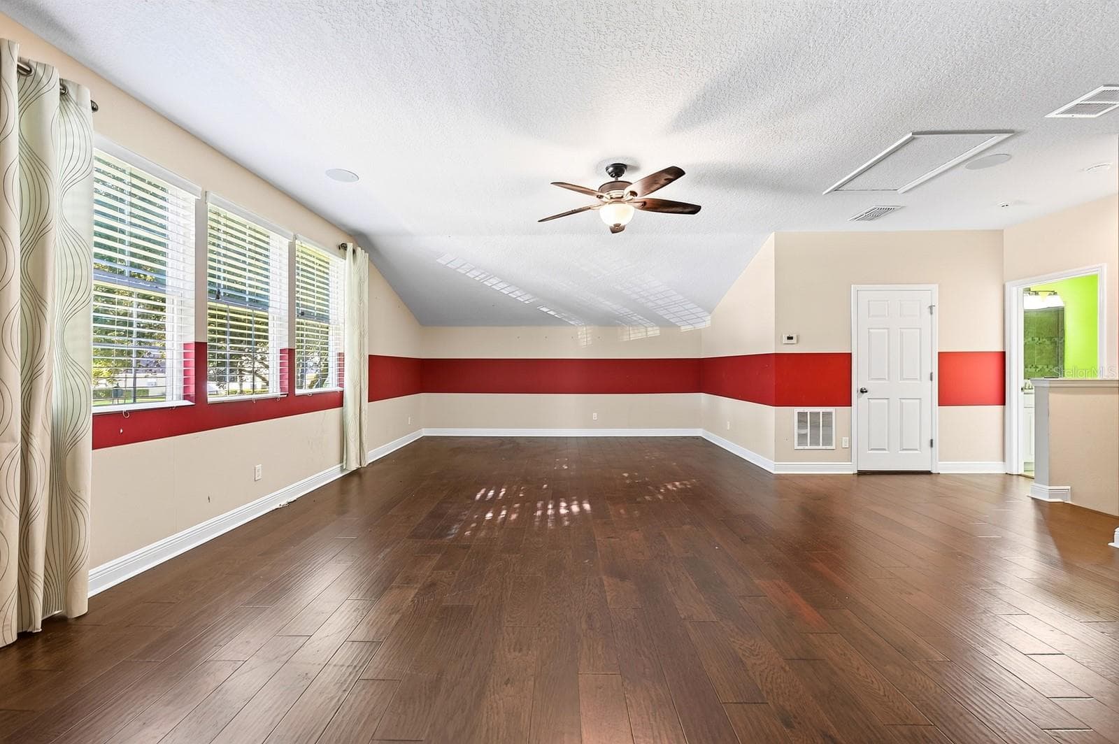 Bonus/Loft. - 4443 PINE GOLD AVE, APOPKA