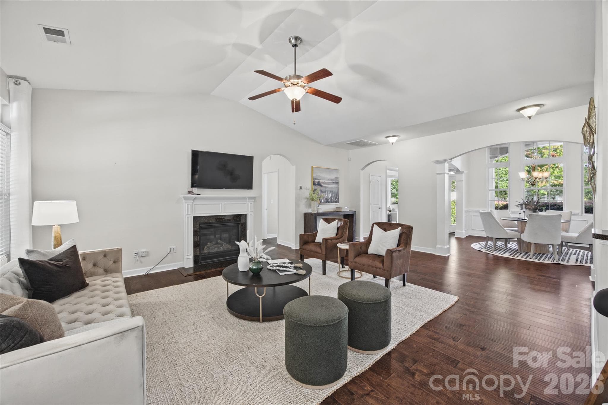 Living room - 8720 Artesa Mill Lane, Charlotte