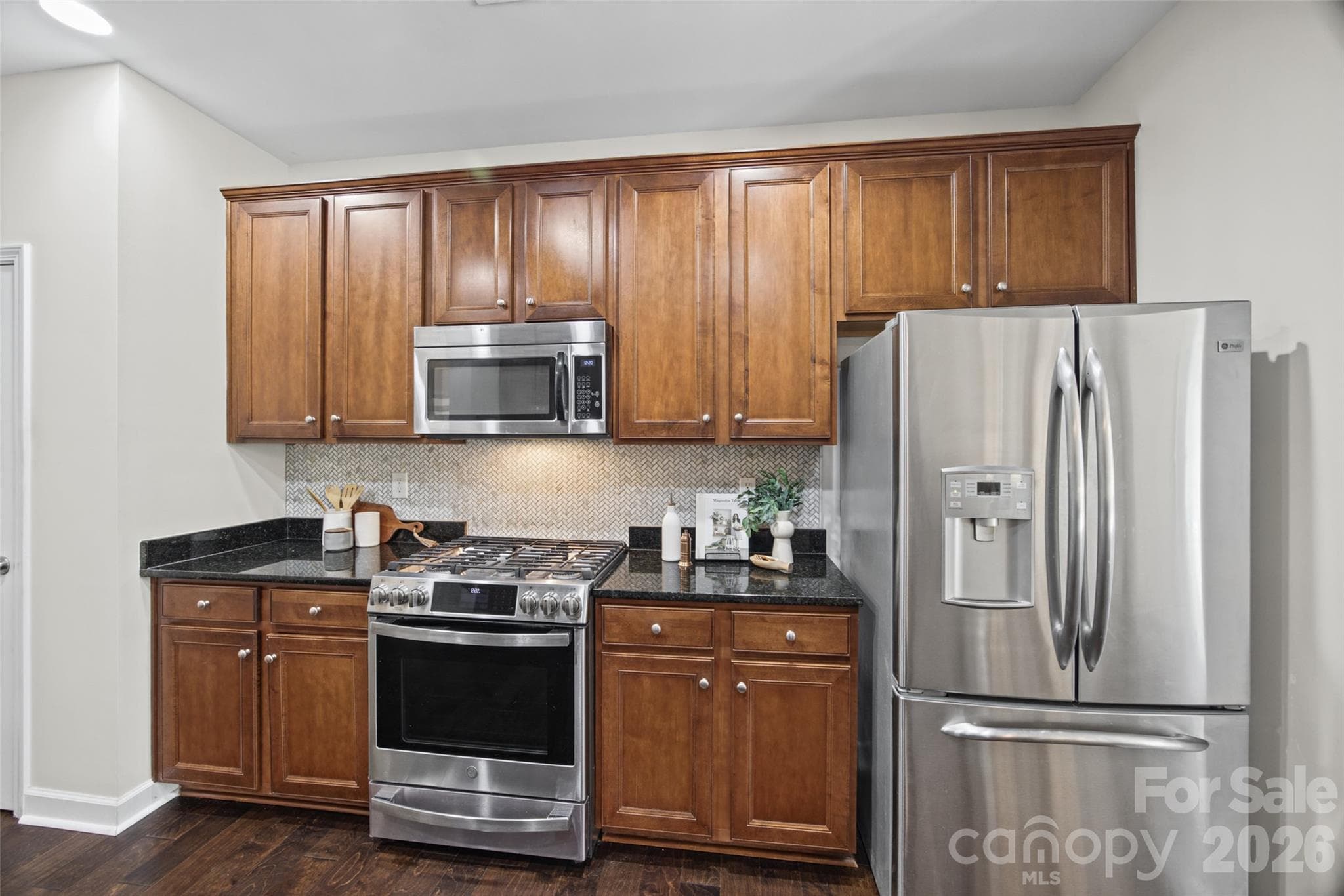 Kitchen - 8720 Artesa Mill Lane, Charlotte