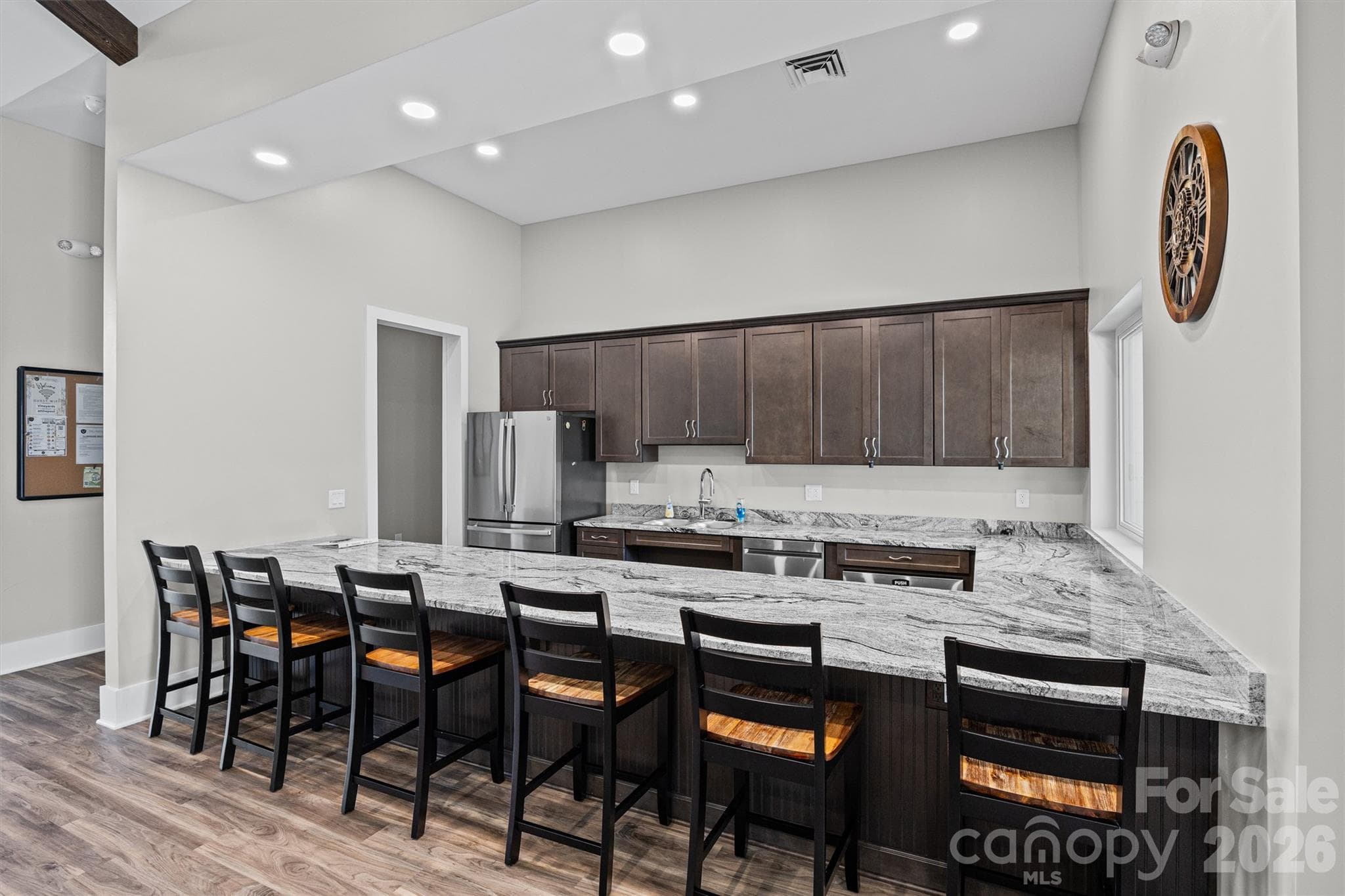 New clubhouse - 8720 Artesa Mill Lane, Charlotte