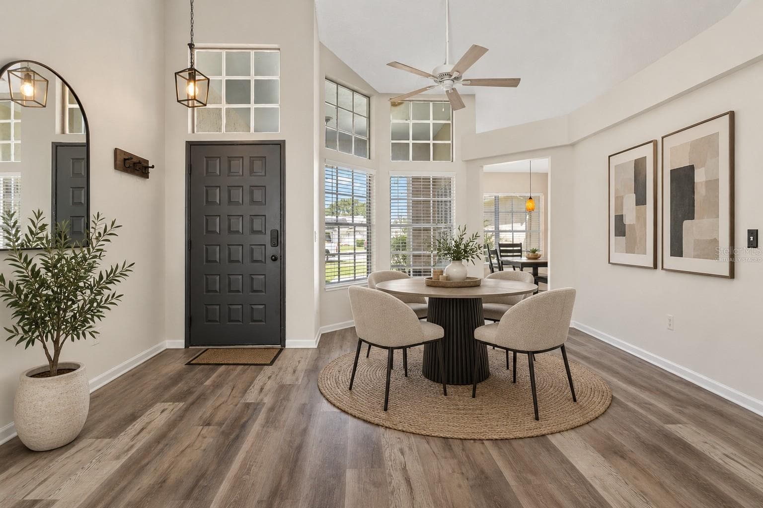 virtually staged, paint color adjusted - 1017 EAGENS CREEK CT, OVIEDO