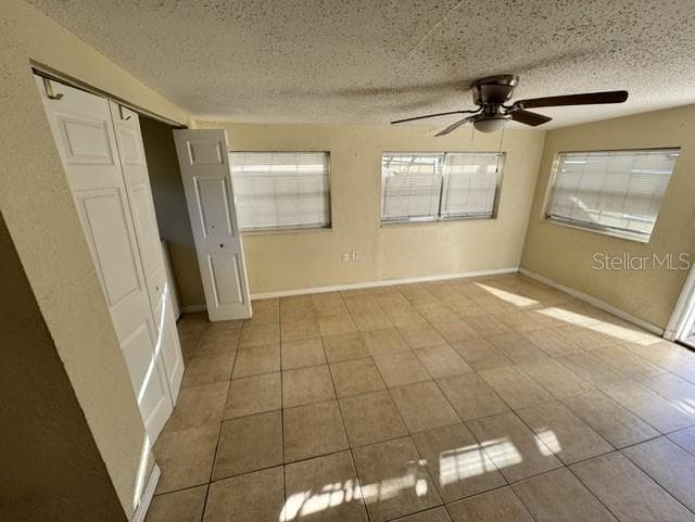 Single Family Residence at 3205 W NAPOLEON AVE, TAMPA, photo 8 of 12
