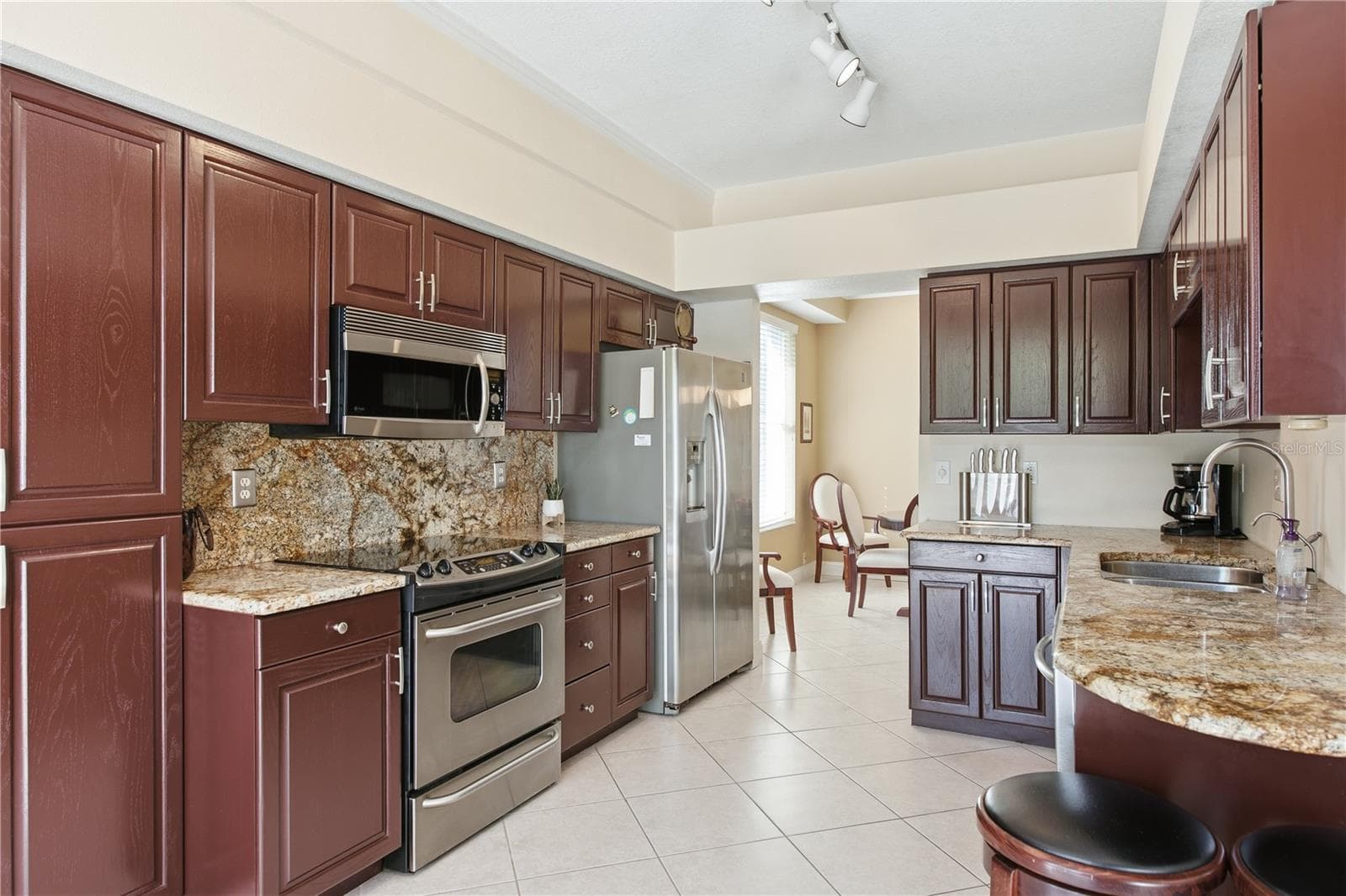 Townhouse at 2978 FIELDBROOK PL, CLEARWATER, photo 18 of 67