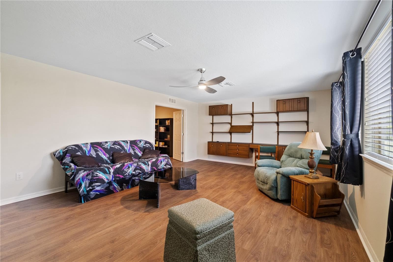Media / Entertainment Lounge - 11608 DUBLIN GRAFTON DR, RIVERVIEW