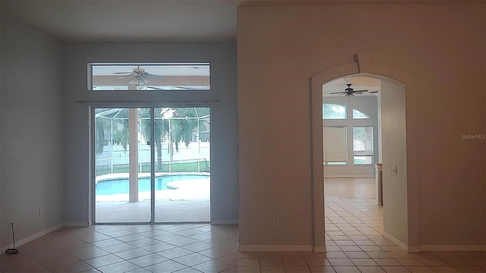 Single Family Residence at 18309 EASTWYCK DR, TAMPA, photo 5 of 18