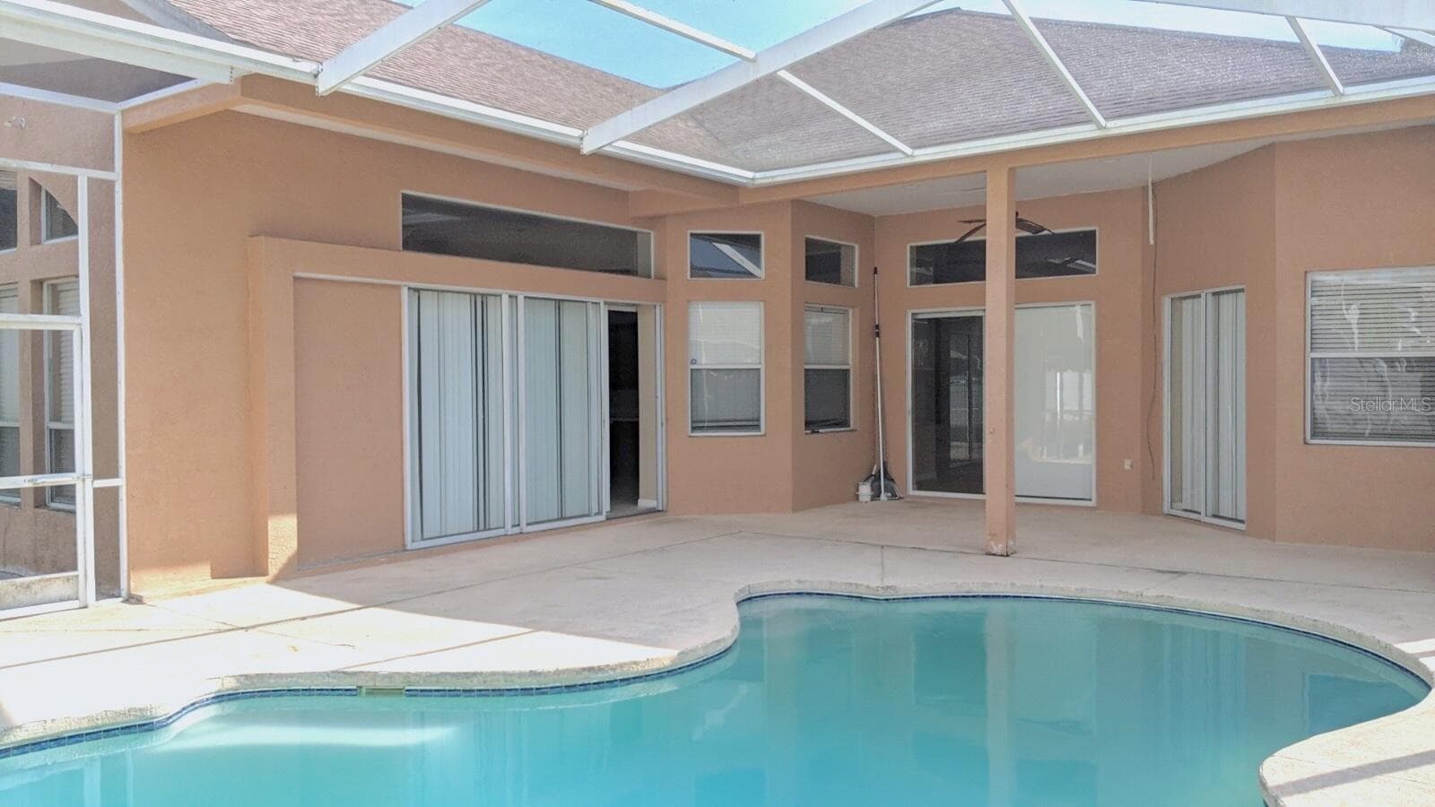 Single Family Residence at 18309 EASTWYCK DR, TAMPA, photo 14 of 18