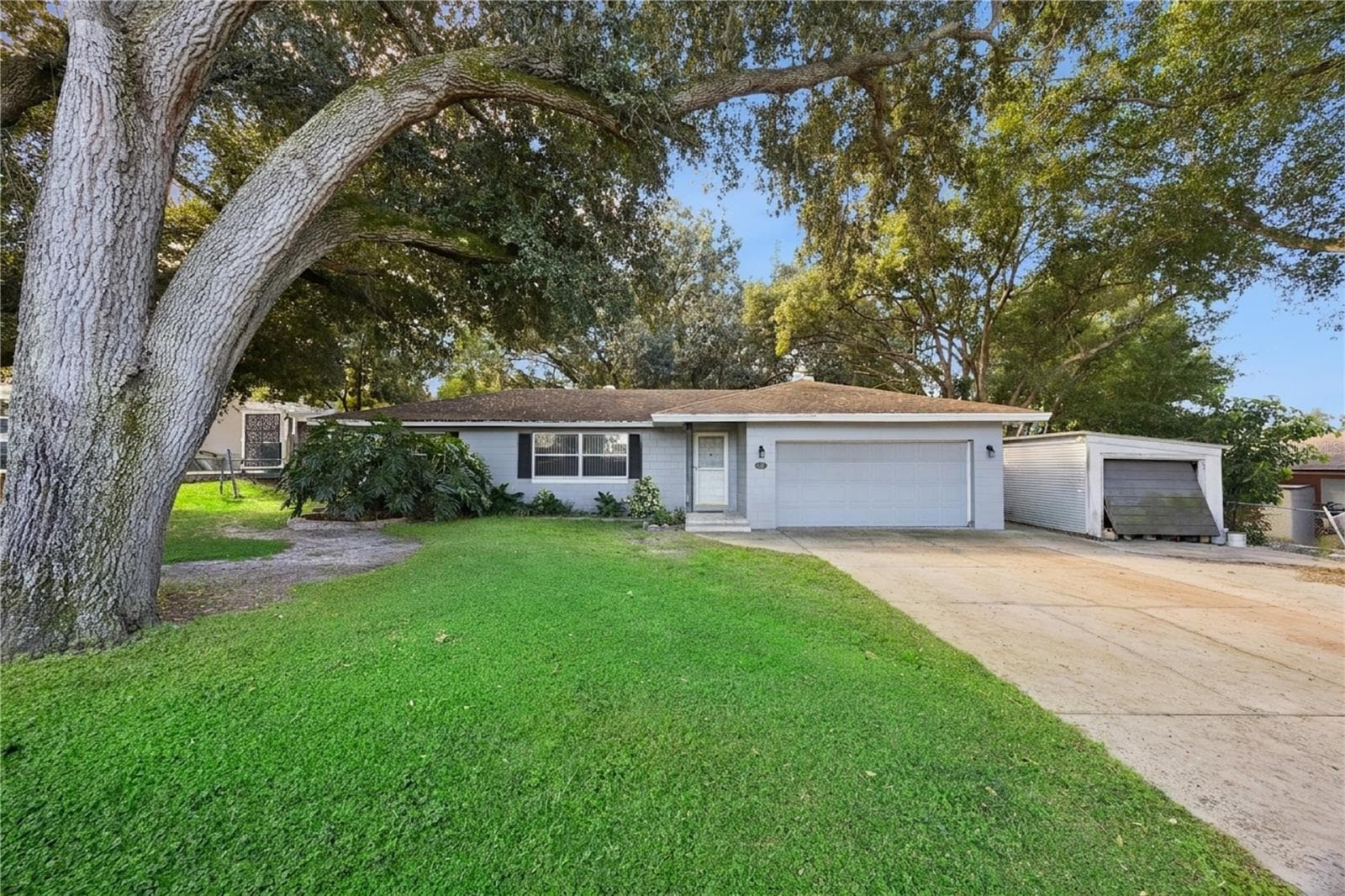 Single Family Residence at 324 E FULLERS CROSS RD, WINTER GARDEN, photo 8 of 73