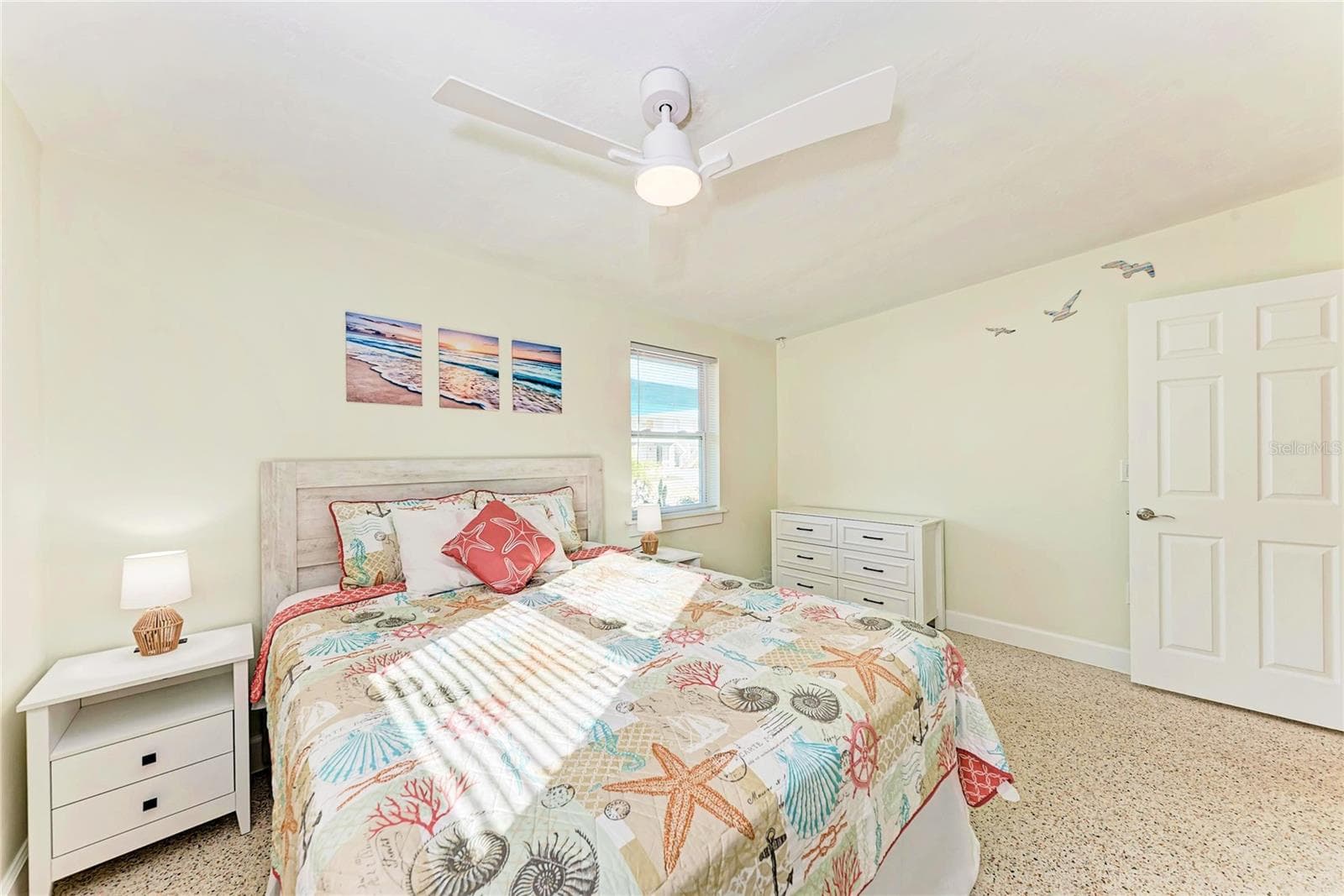 Single Family Residence at 503 BAYVIEW DR, HOLMES BEACH, photo 26 of 54