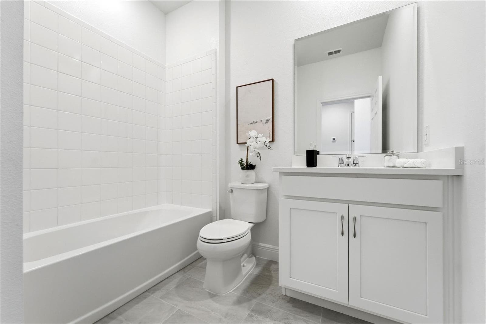 Bathroom 3 - 436 LEMONGRASS RD, MINNEOLA