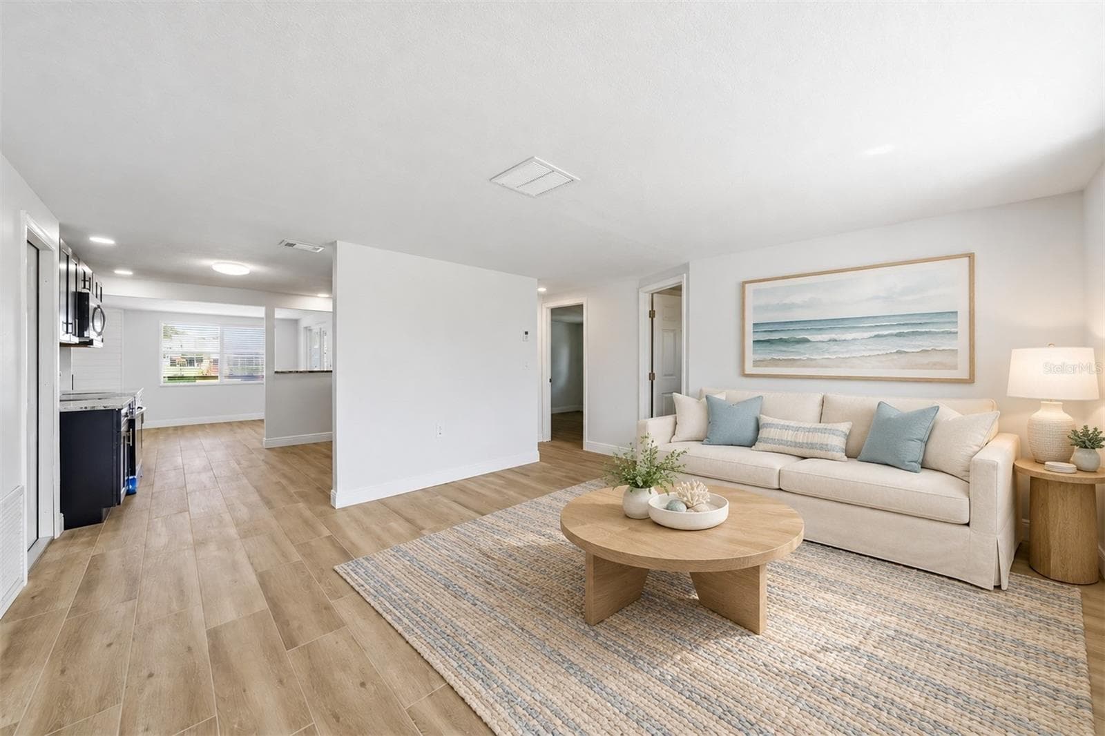 Single Family Residence at 13902 BARNARD AVE, HUDSON, photo 4 of 33