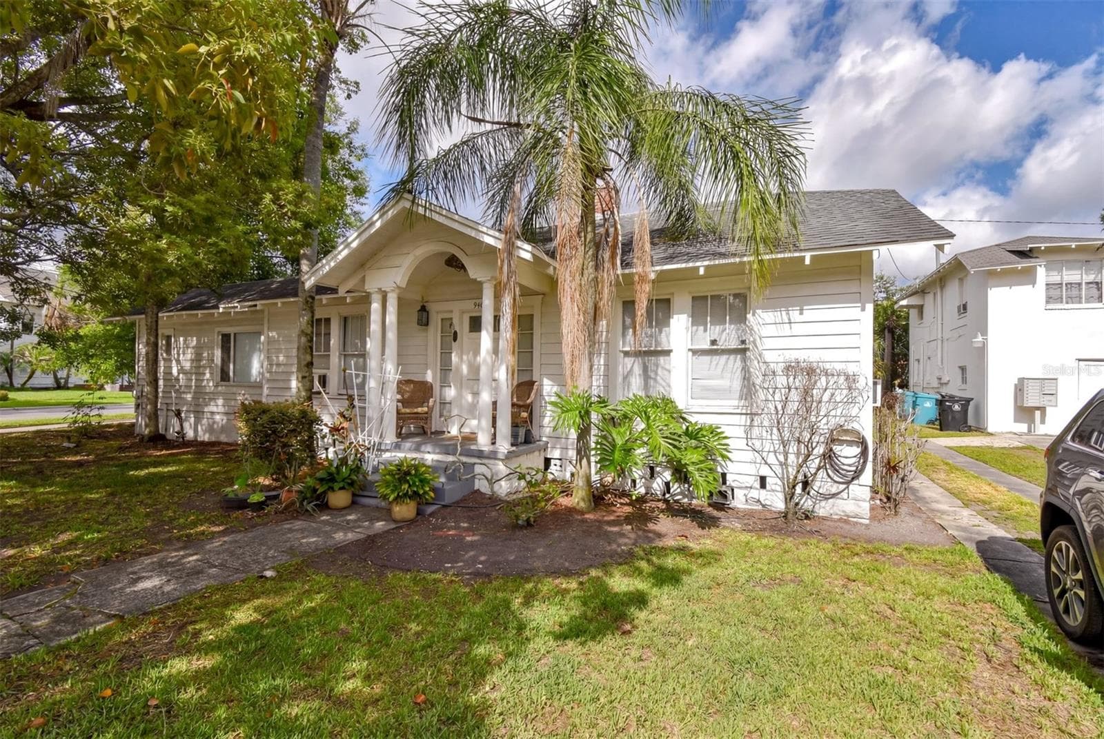 940 BRADSHAW TER