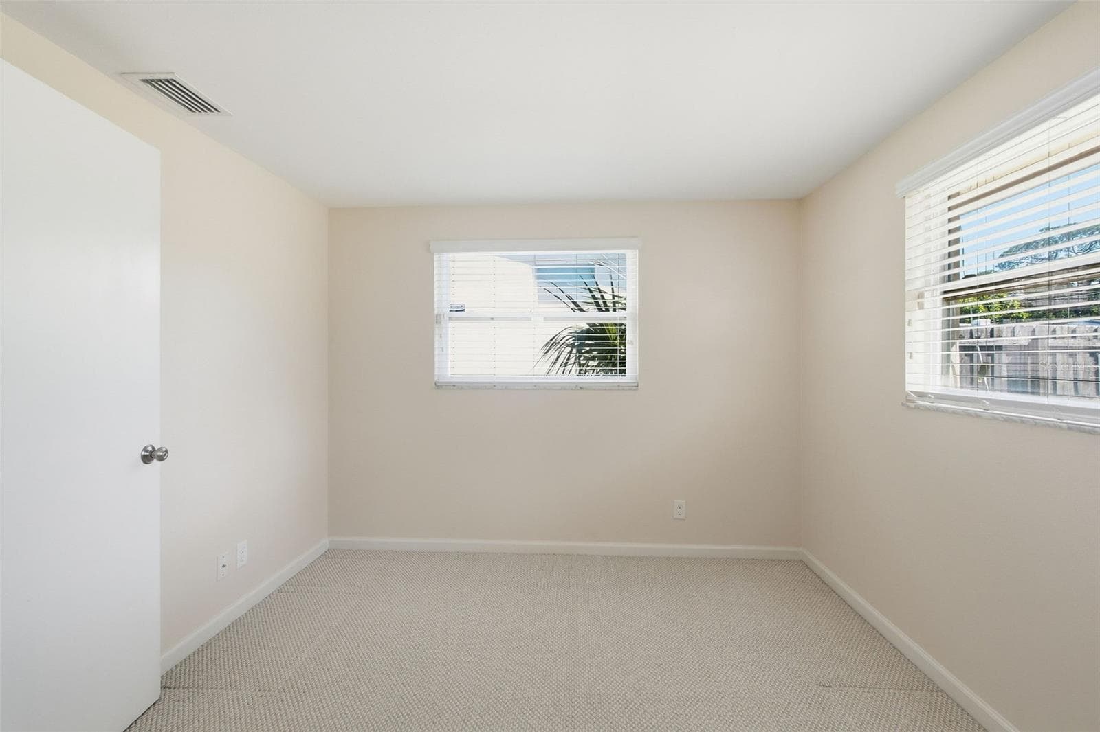 Single Family Residence at 770 63RD AVE N, ST PETERSBURG, photo 13 of 19