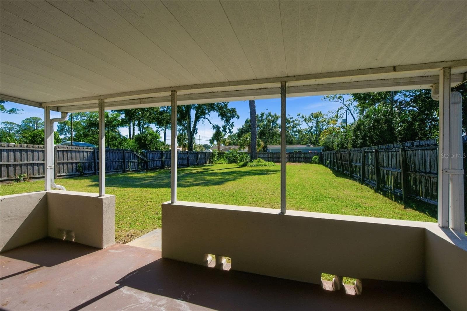 Single Family Residence at 770 63RD AVE N, ST PETERSBURG, photo 15 of 19