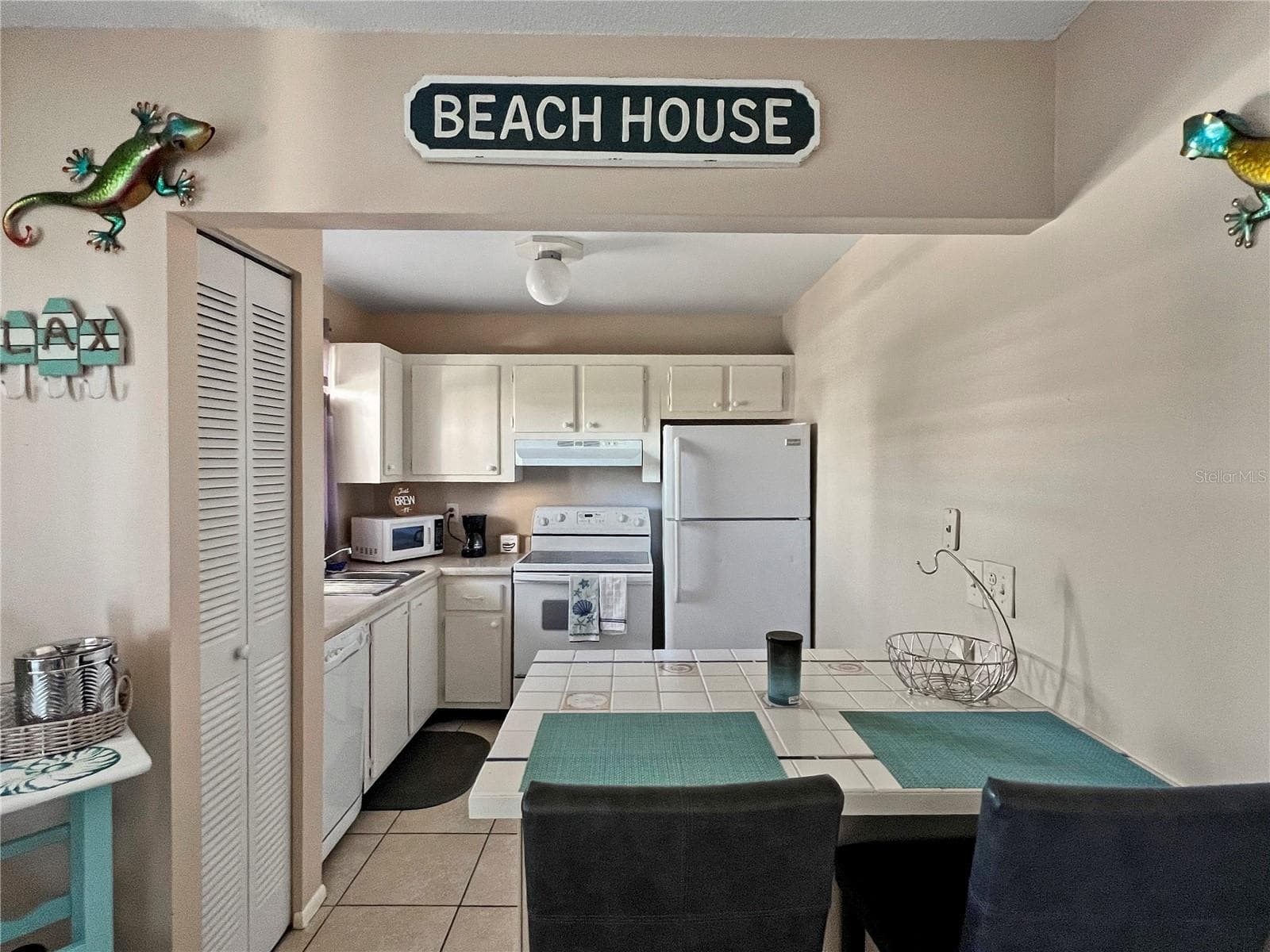 Condominium at 4480 IRONWOOD CIR #217A, BRADENTON, photo 8 of 34