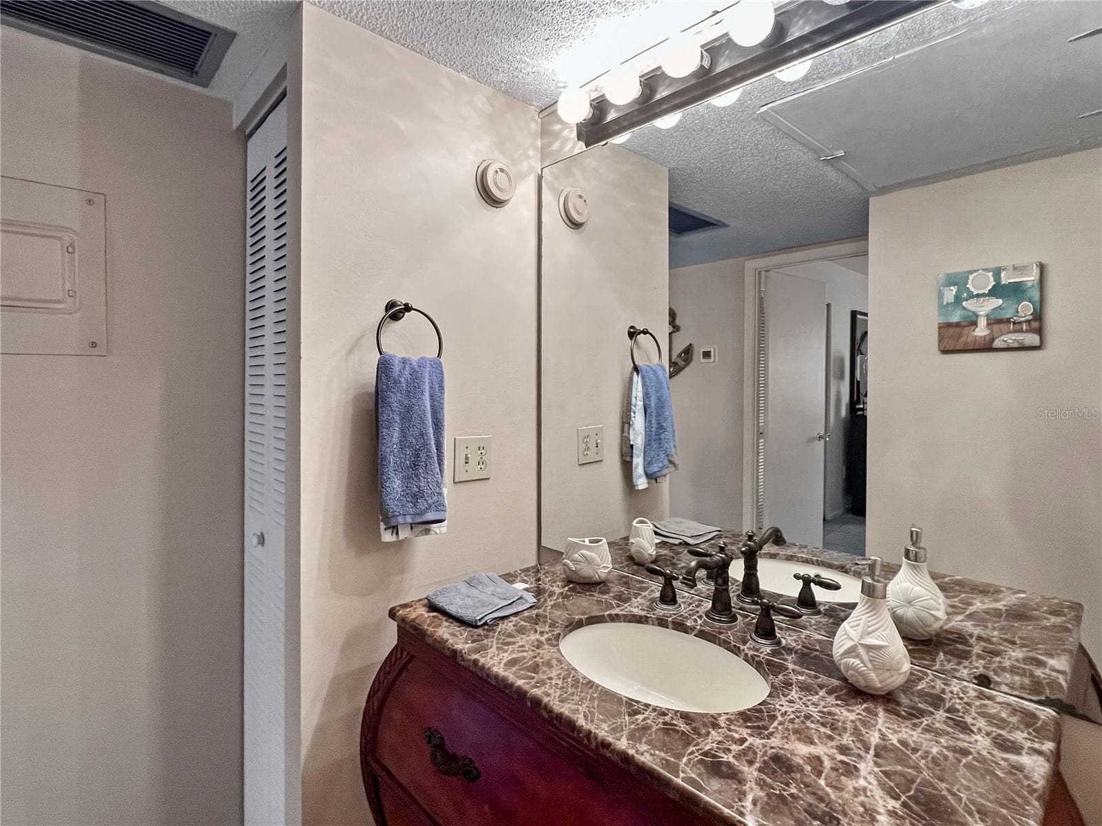 Condominium at 4480 IRONWOOD CIR #217A, BRADENTON, photo 22 of 34
