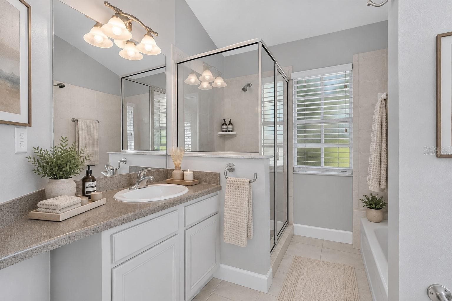 Virtually Staged - 660 DELMAR TER S, ST PETERSBURG