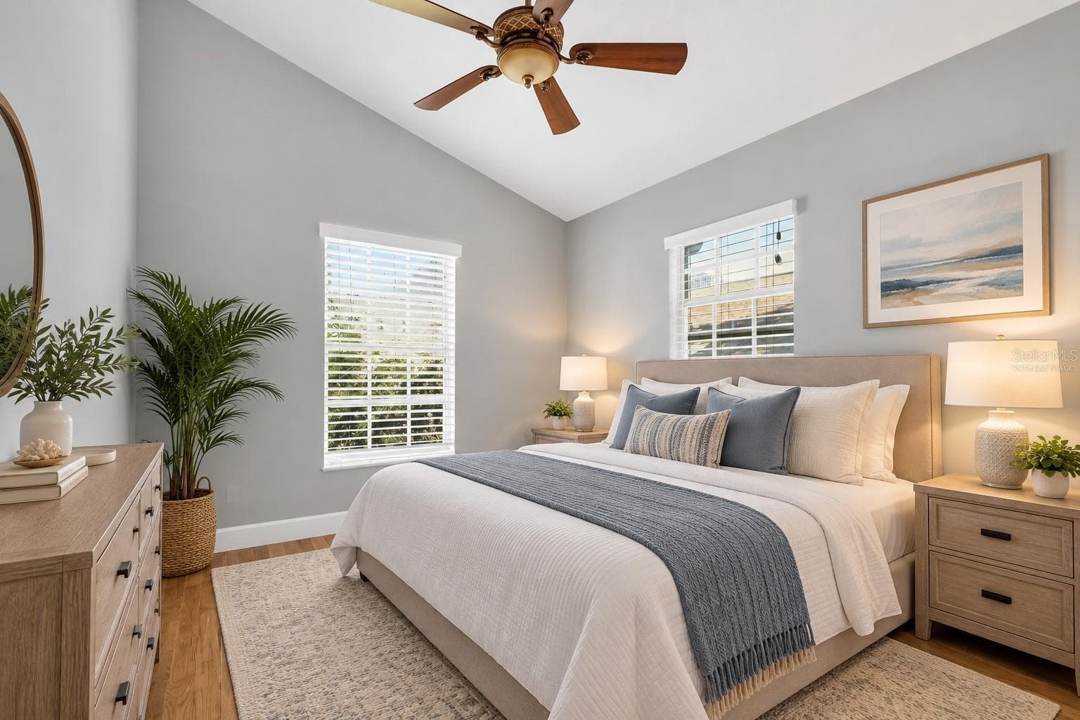 Virtually Staged - 660 DELMAR TER S, ST PETERSBURG