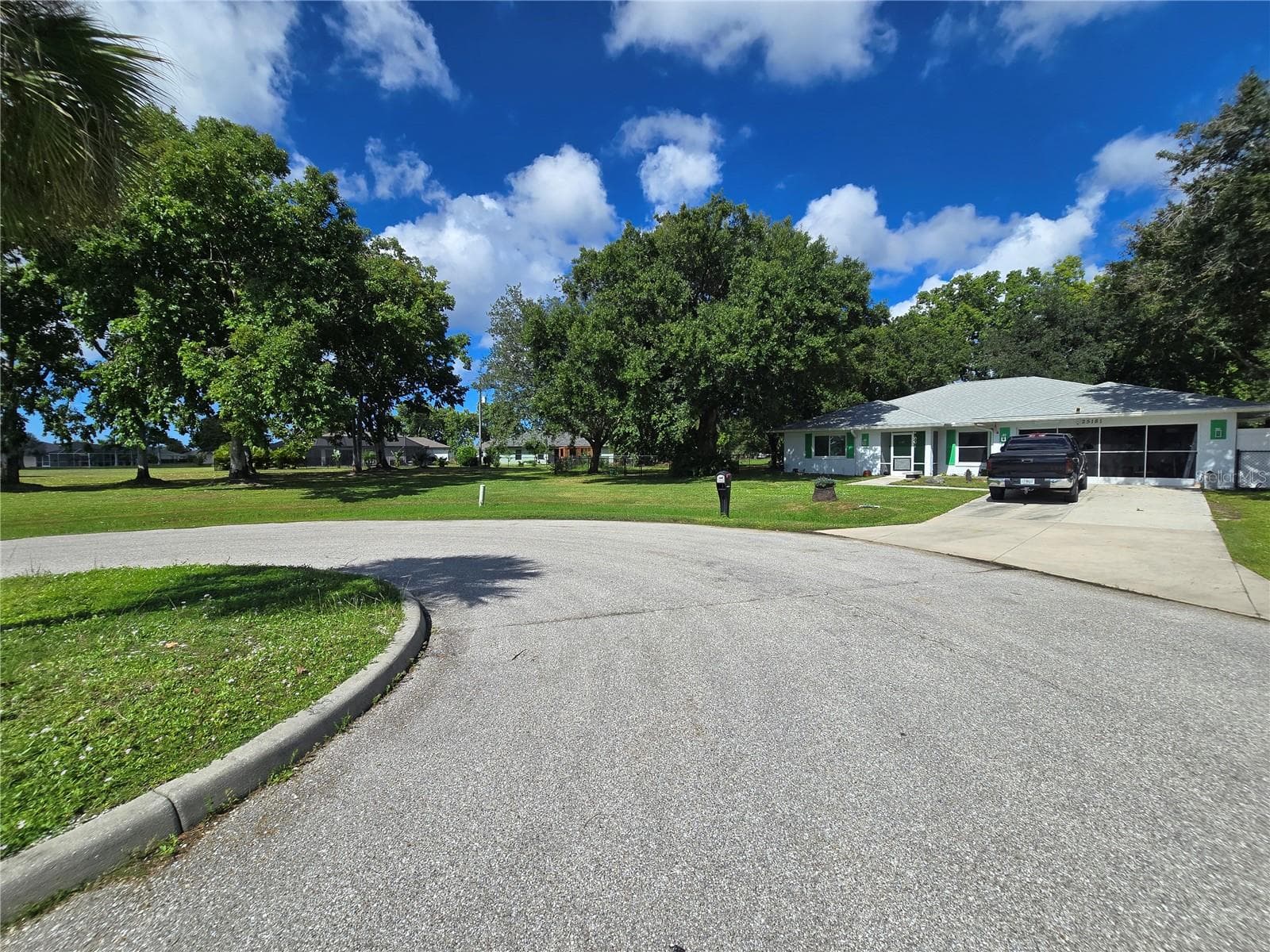 25181 ESMERALDA CT