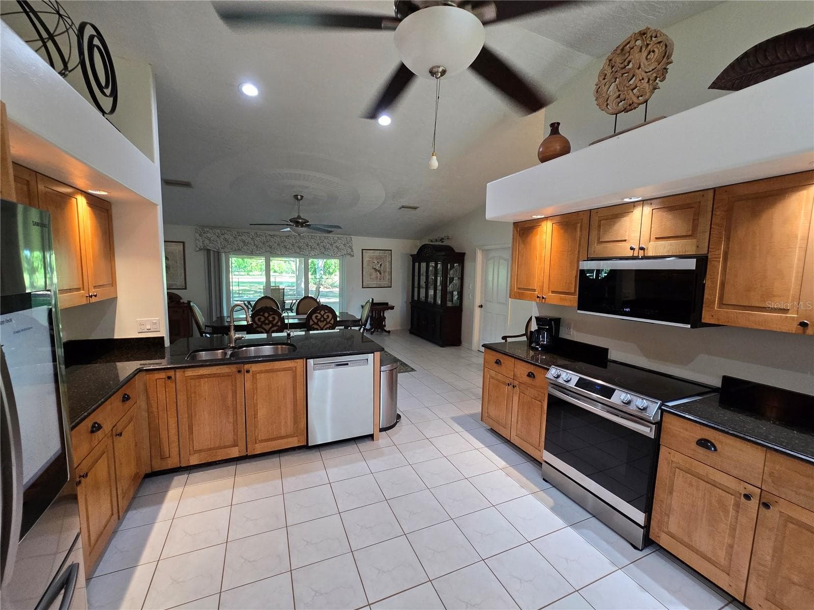 Single Family Residence at 25181 ESMERALDA CT, PUNTA GORDA, photo 9 of 36