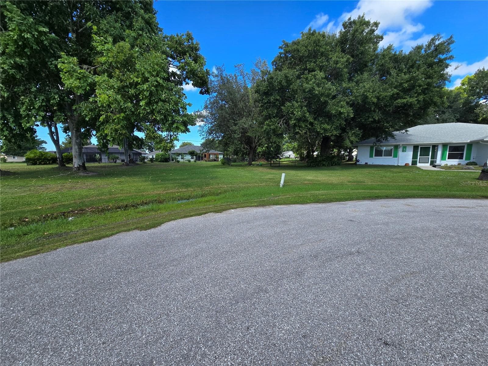 Single Family Residence at 25181 ESMERALDA CT, PUNTA GORDA, photo 12 of 36