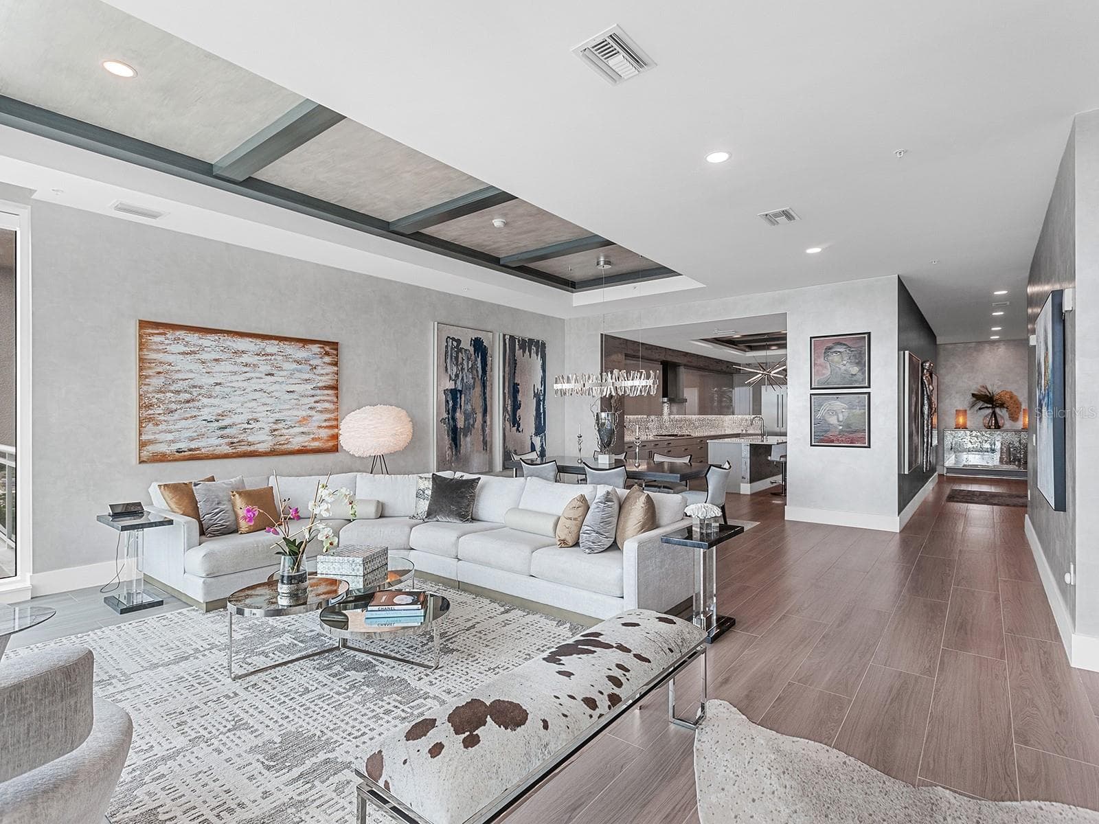 Condominium at 540 N TAMIAMI TRL #1503, SARASOTA, photo 19 of 78