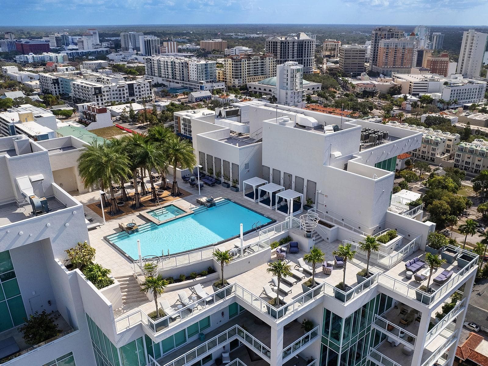 Condominium at 540 N TAMIAMI TRL #1503, SARASOTA, photo 57 of 78
