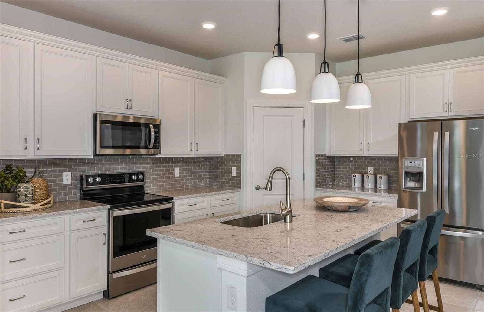 Model Representation - 3323 WINDSWEPT WAY, WILDWOOD