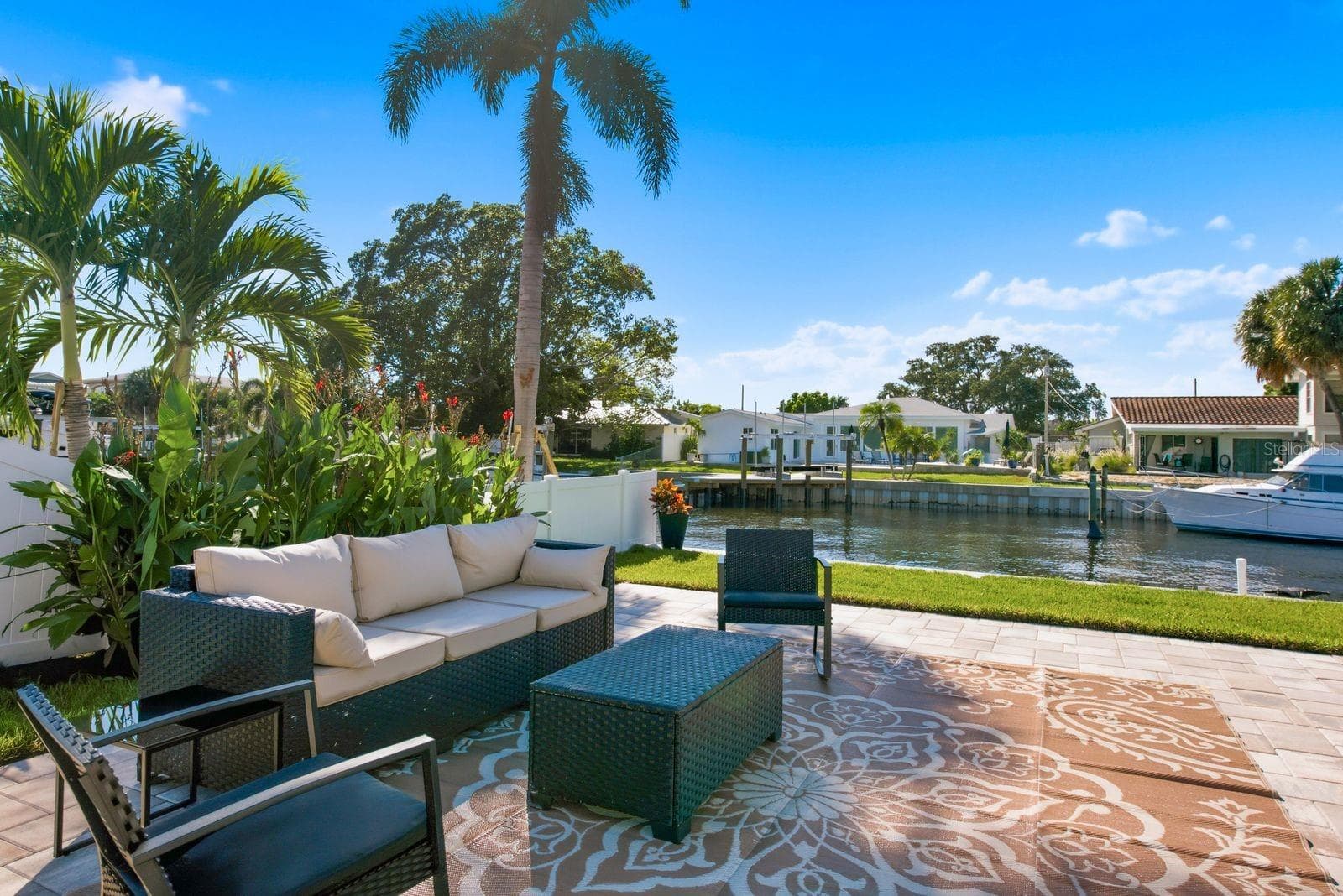 Single Family Residence at 3932 SHORE ACRES BLVD NE, ST PETERSBURG, photo 31 of 44