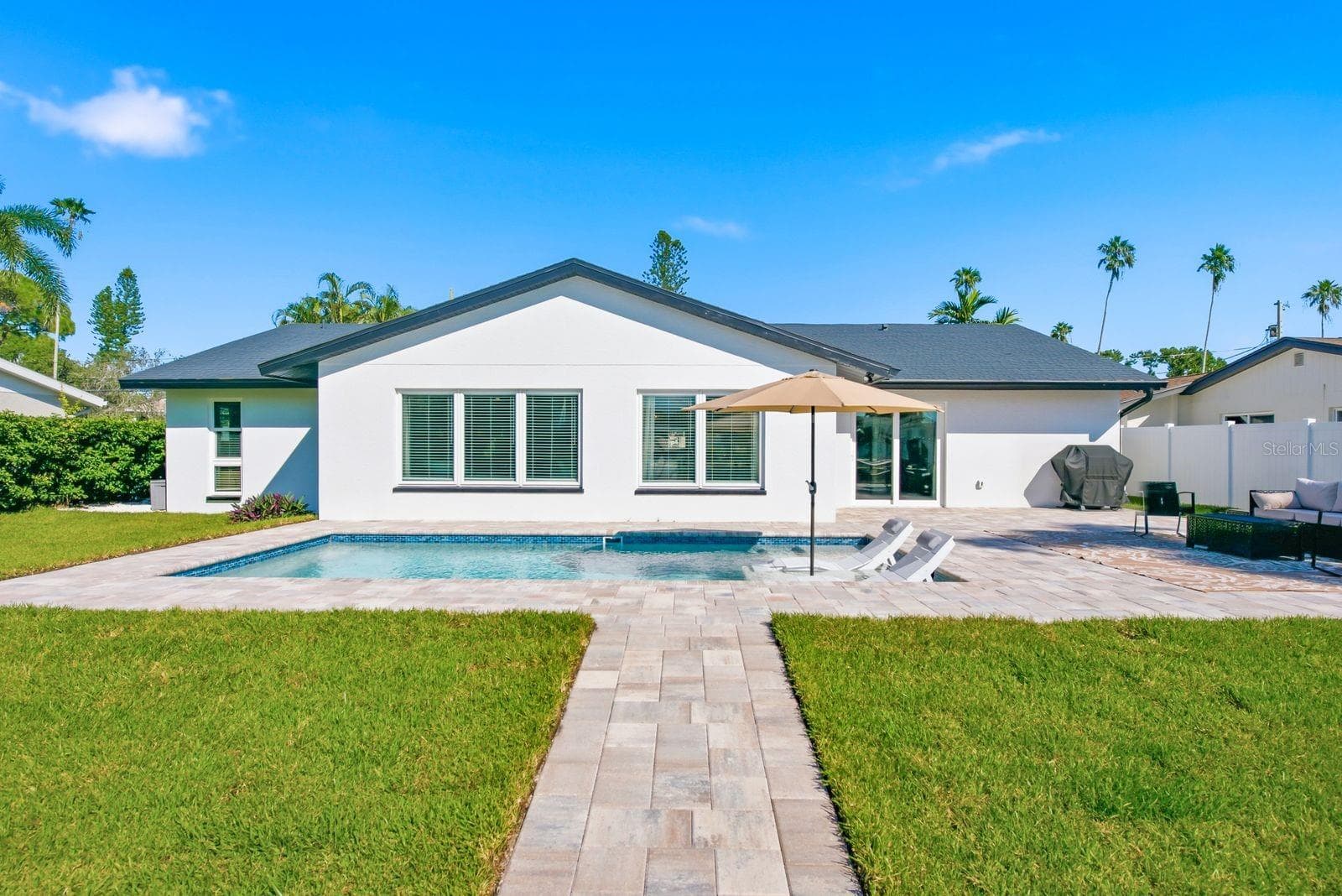 Single Family Residence at 3932 SHORE ACRES BLVD NE, ST PETERSBURG, photo 36 of 44