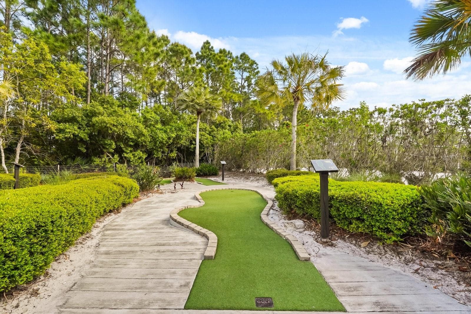Townhouse at 390 CAPTIVA DR, DAVENPORT, photo 83 of 103