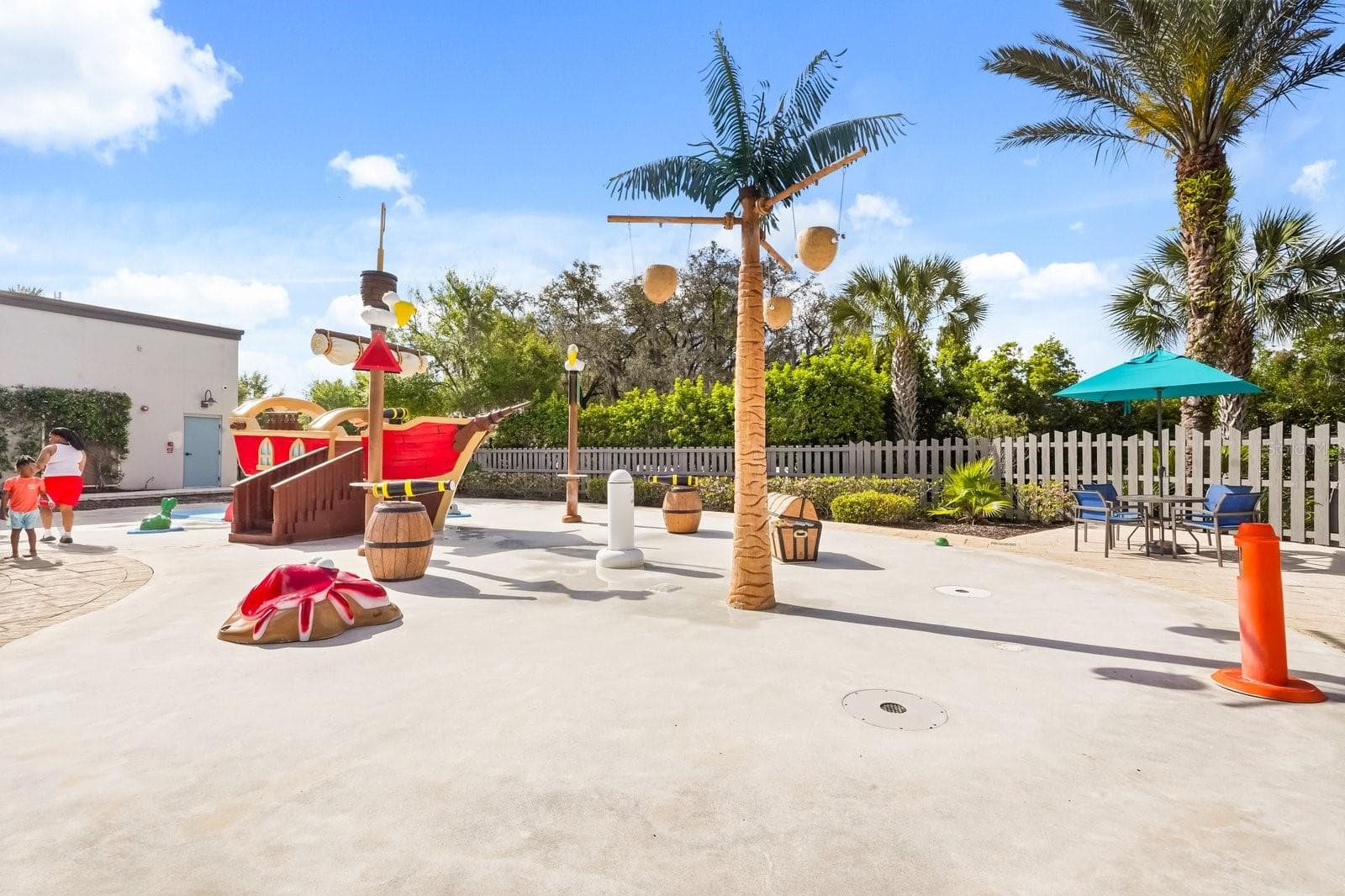 Townhouse at 390 CAPTIVA DR, DAVENPORT, photo 89 of 103
