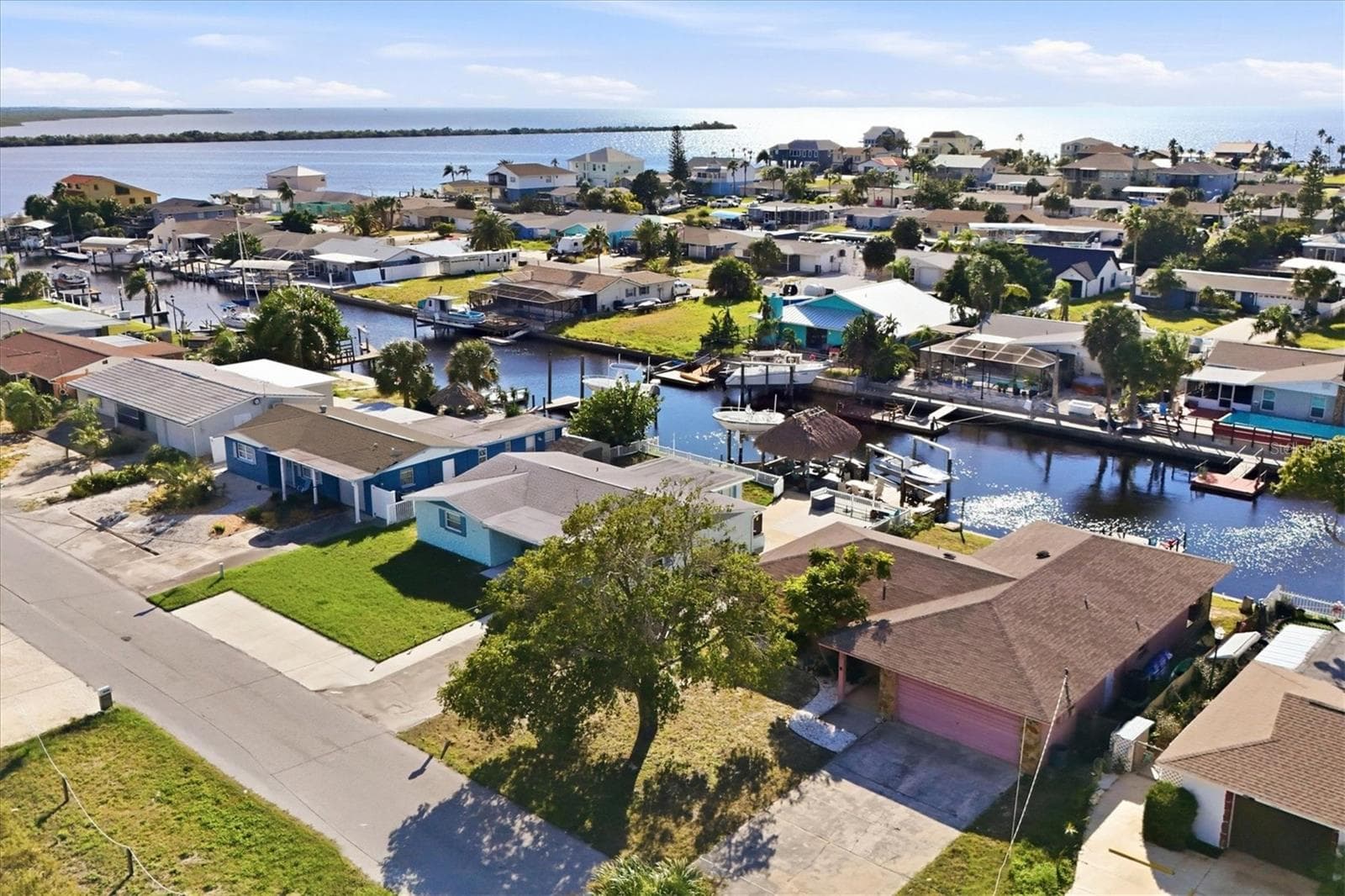 13625 VERONICA DR