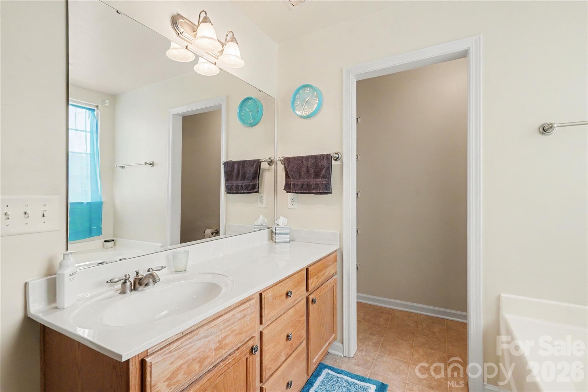 Single Family Residence at 4606 Triumph Drive SW, Concord, photo 18 of 29