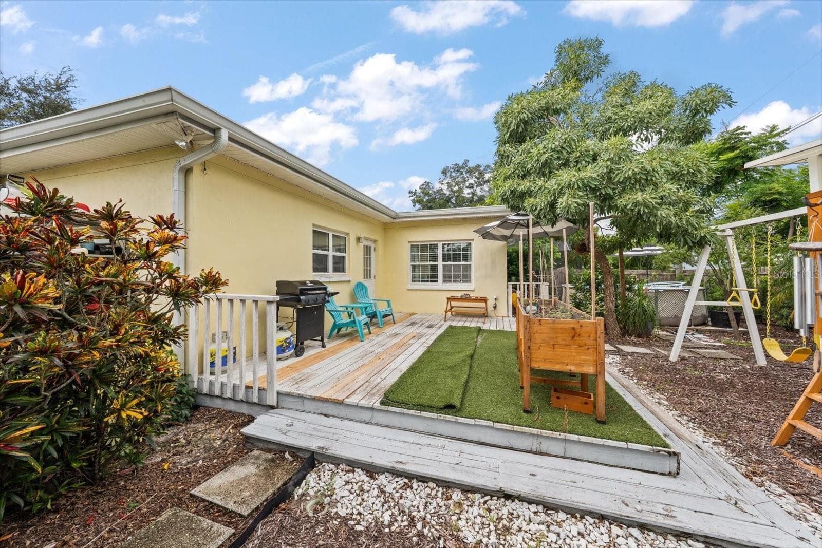Single Family Residence at 220 UNION ST, DUNEDIN, photo 25 of 26