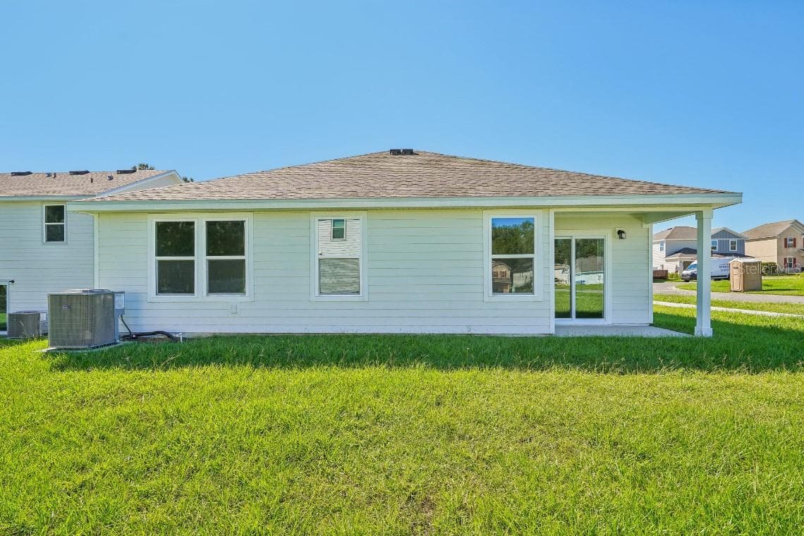 Single Family Residence at 14288 NW 162ND PL, ALACHUA, photo 3 of 24