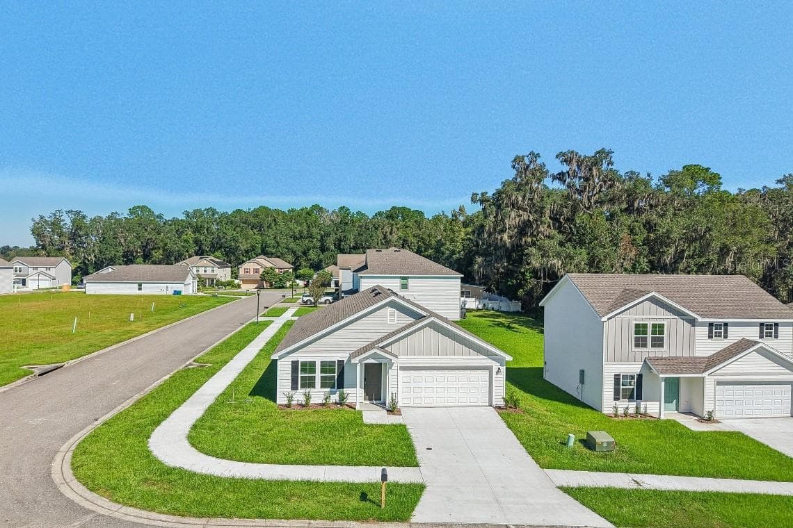 Single Family Residence at 14288 NW 162ND PL, ALACHUA, photo 5 of 24