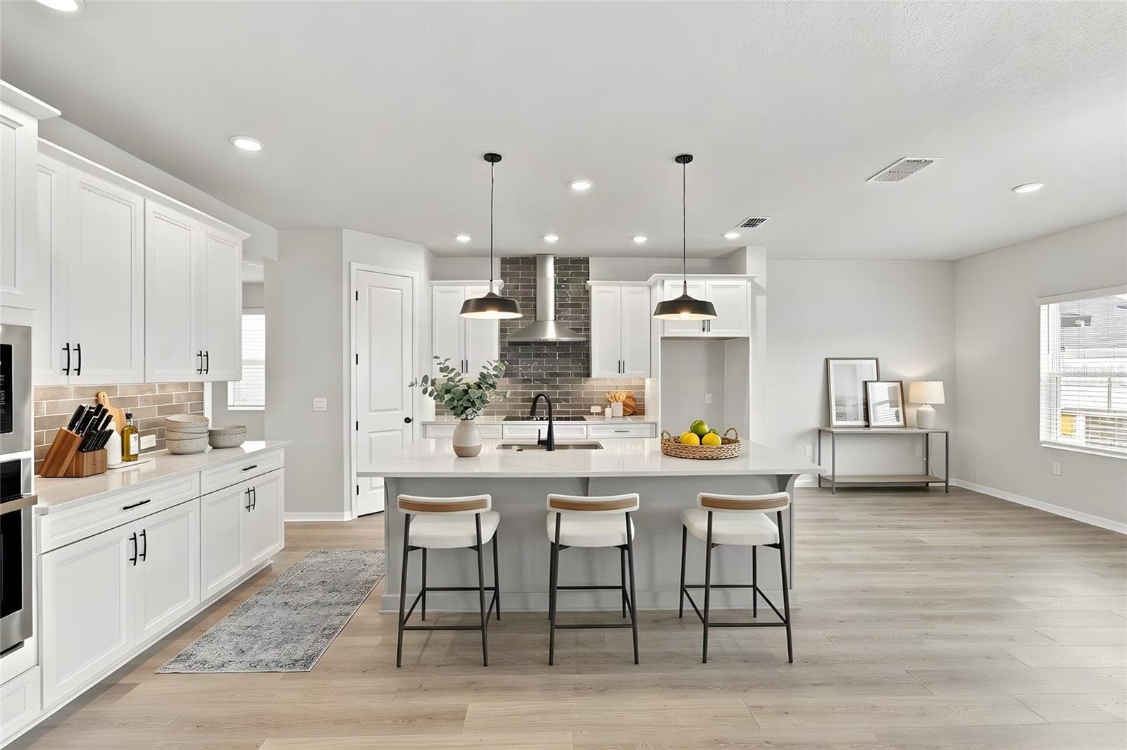 Kitchen **Virtually Staged - 5831 NATIVE OAK ST, MOUNT DORA