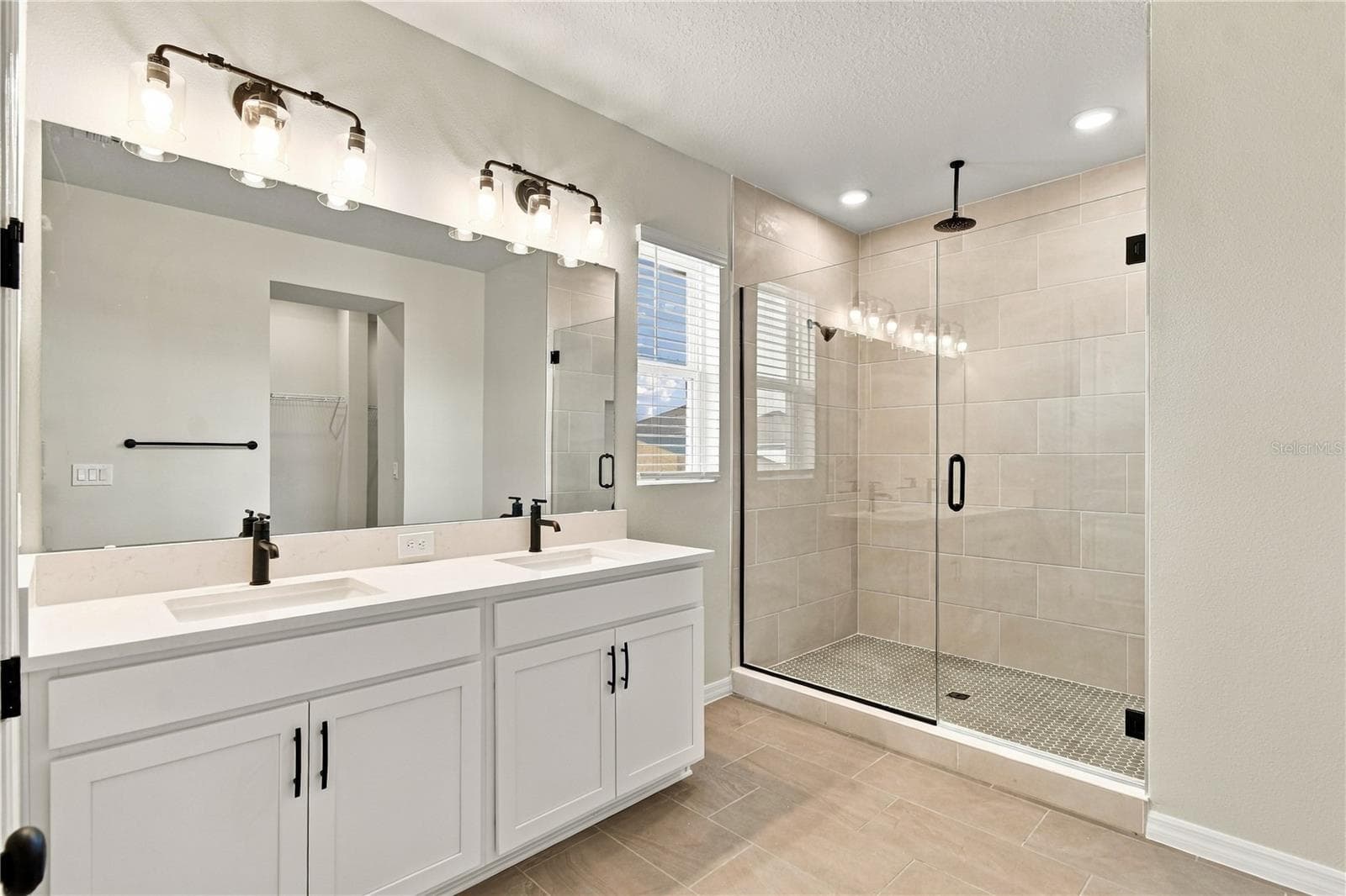 Owner's Bath - 5831 NATIVE OAK ST, MOUNT DORA