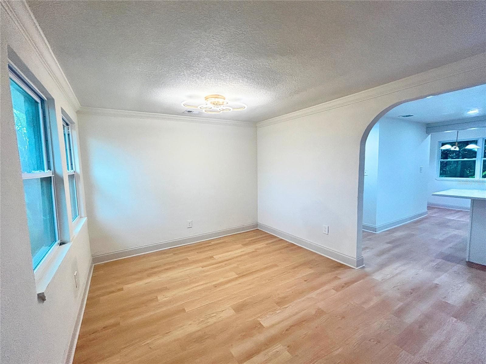 Single Family Residence at 6215 58TH AVE N, ST PETERSBURG, photo 3 of 17