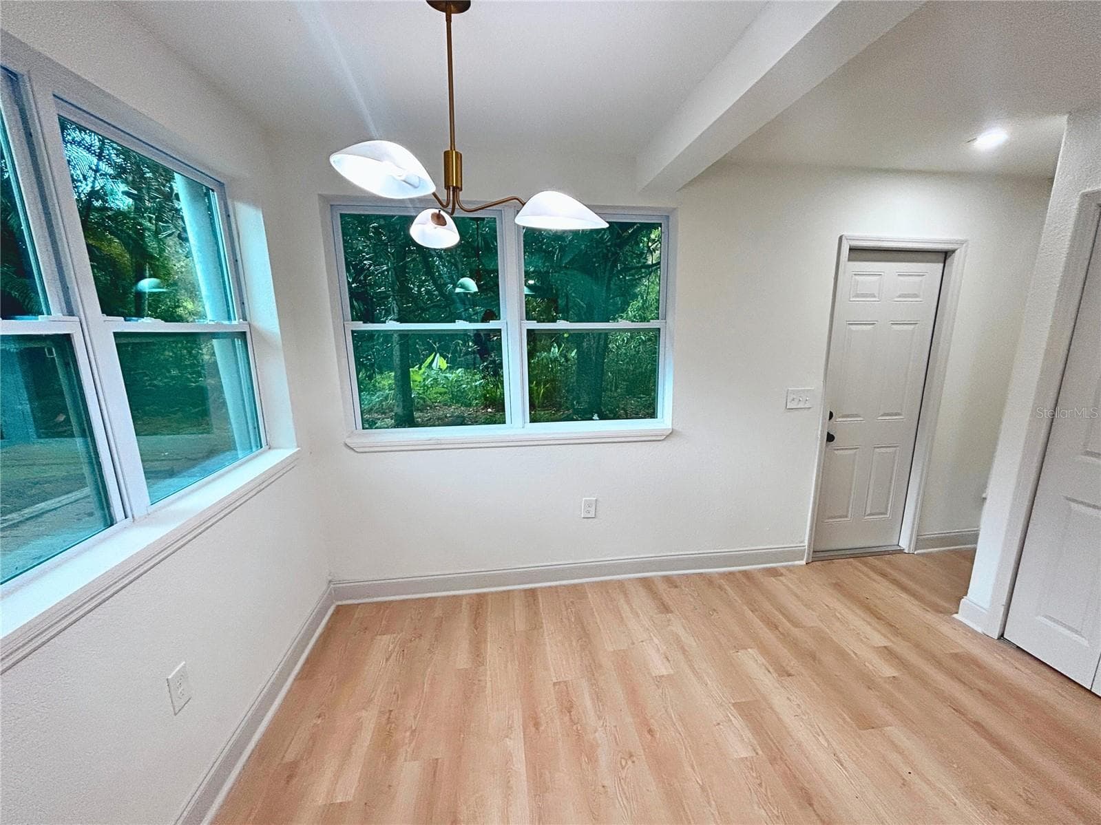 Single Family Residence at 6215 58TH AVE N, ST PETERSBURG, photo 7 of 17